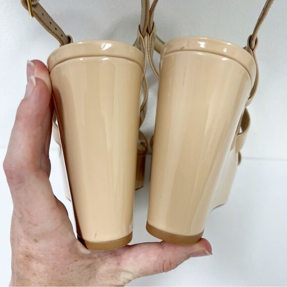 Stuart Weitzman Ave 75 Platform Wedge Strappy Nude Patent Leather Heels 10 - Picture 7 of 7